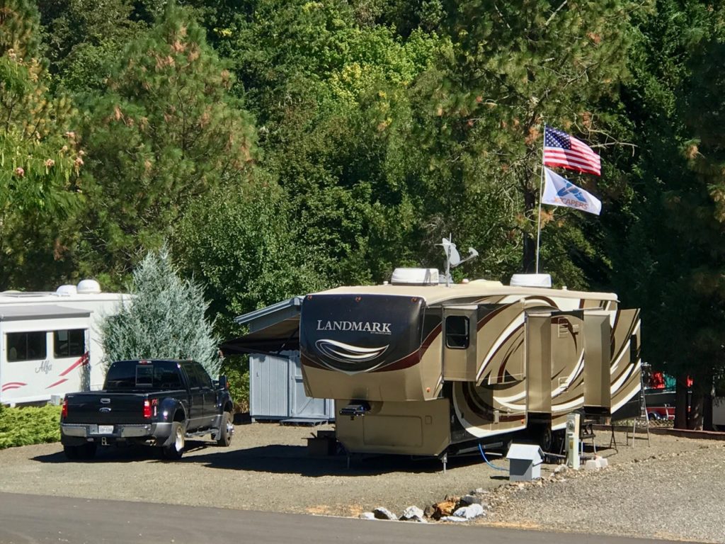 RV Site at Timber Valley SKP Co-Op, Sutherlin, OR (DG photo)