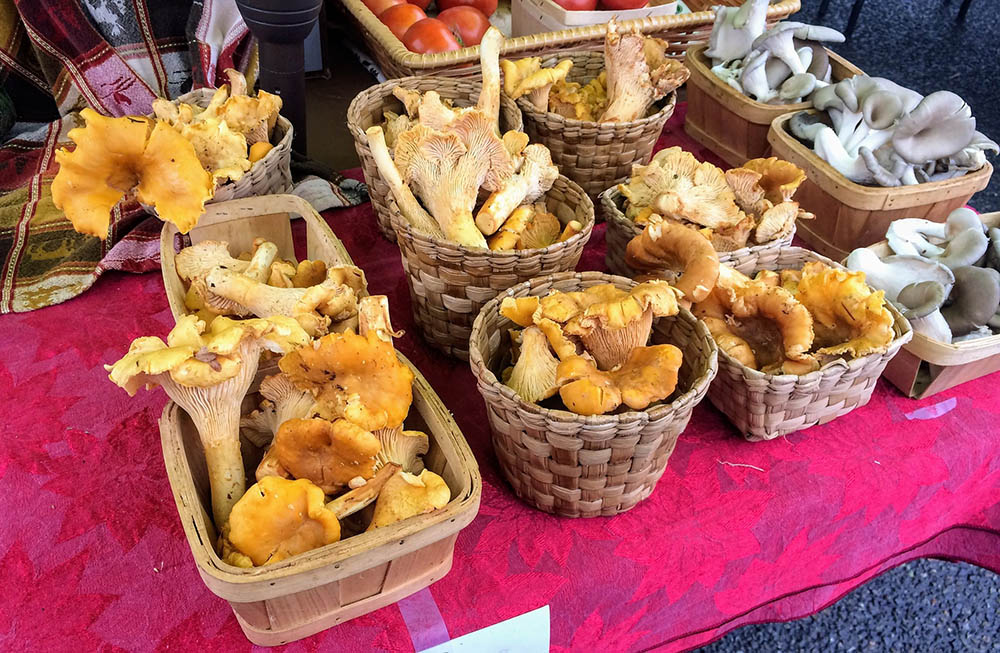 Finding and Enjoying Farmers Markets While Traveling 3