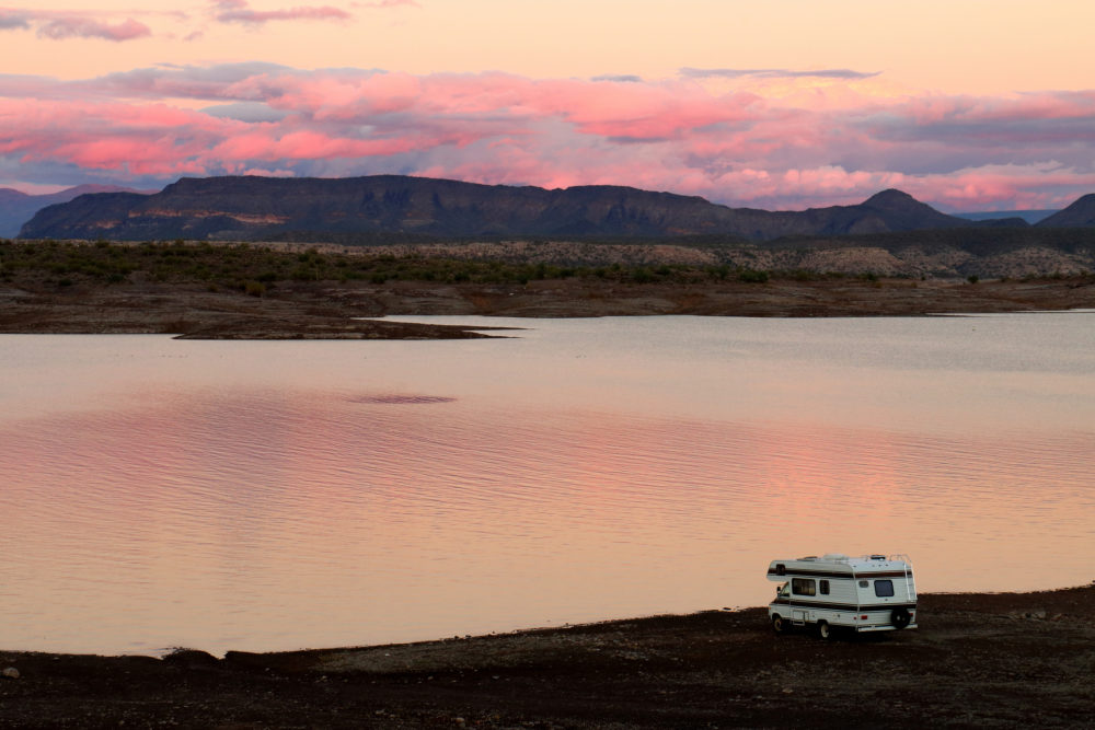 The Complete Guide to Finding Budget-Friendly RV Camping Options 16