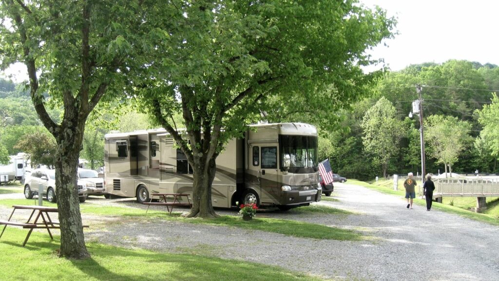 RV campsite at Raccoon Valley Escapees RV Park